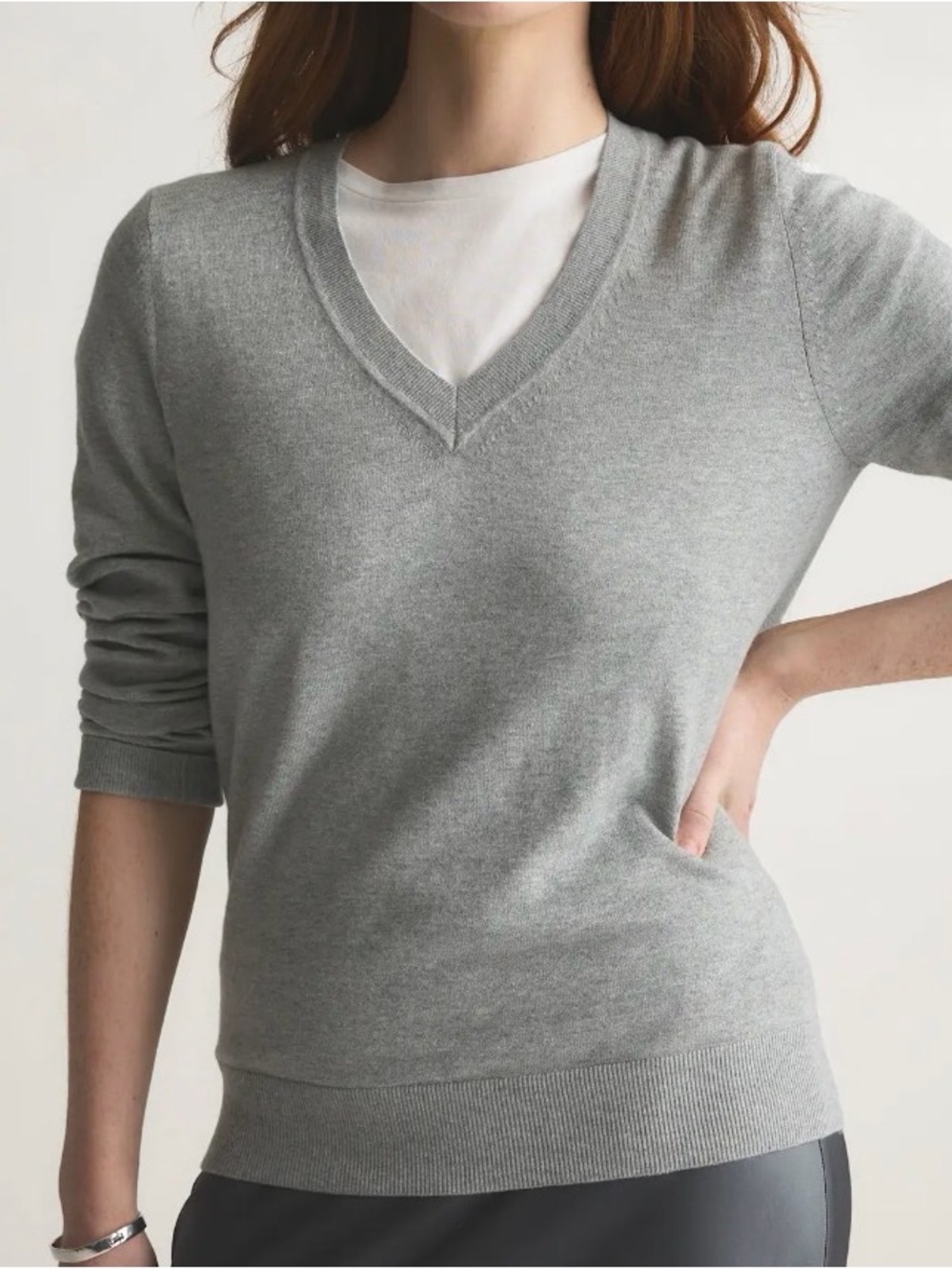 Quince Lightweight cotton cashmere v-neck sweater